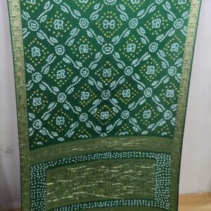 GREEN PURE GAJJI BANDHANI SAREE WITH ZARI