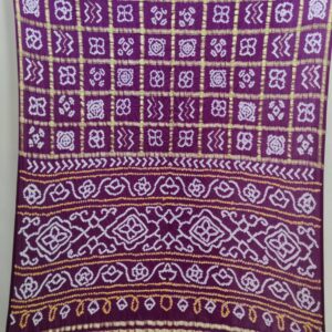 WINE GAJJI GHARCHOLA SAREE